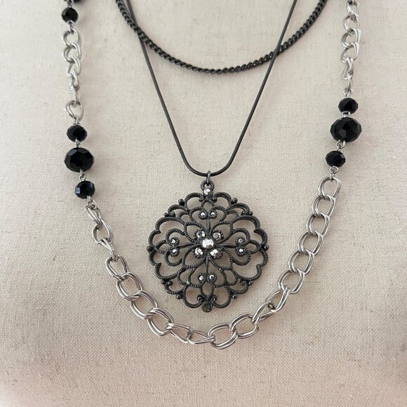Black and Silver Layered Chain Pendant Necklace 26" - Picture 1 of 4